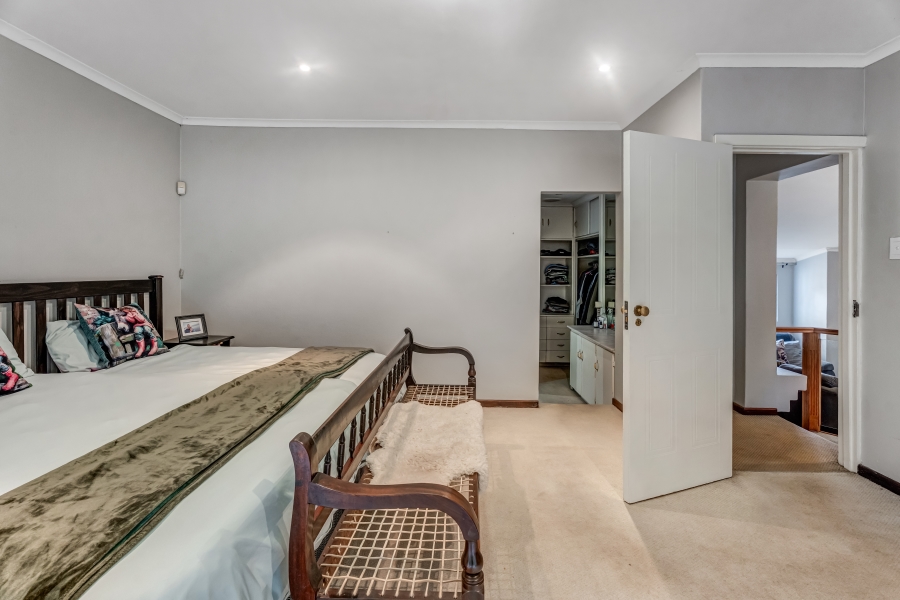 4 Bedroom Property for Sale in Beacon Bay Eastern Cape